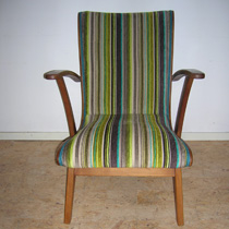 streepjesstoel na (18K)